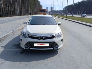 2015 Toyota Camry US Market VII (XV50) Рестайлинг, белый, 2100000 рублей, вид 1