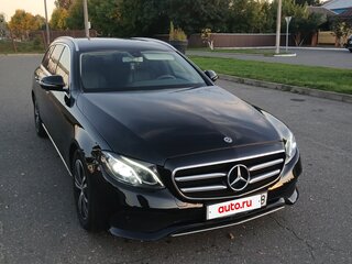 2020 Mercedes-Benz E-Класс 200 d V (W213, S213, C238), чёрный, 2150000 рублей, вид 4