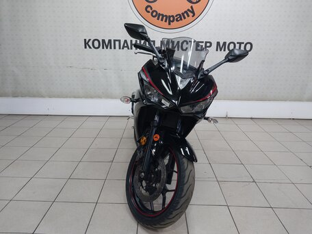 2019 Yamaha YZF-R3, чёрный, 489000 рублей, вид 3