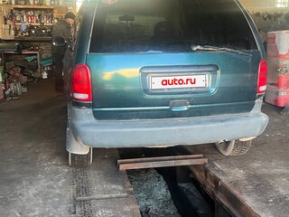 1999 Dodge Caravan III, зелёный, 150000 рублей, вид 4