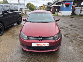 2014 Volkswagen Polo V, красный, 450000 рублей, вид 1