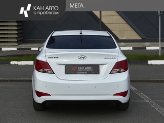 2015 Hyundai Solaris I Рестайлинг, белый, 904000 рублей, вид 4