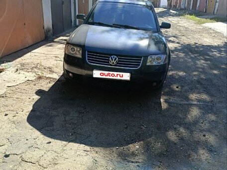 2000 Volkswagen Passat B5 Рестайлинг, серый, вид 3