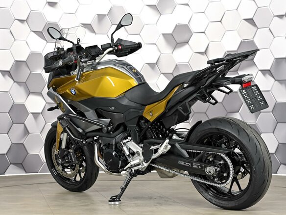 2020 BMW F 900 XR, золотистый, 999000 рублей - вид 7