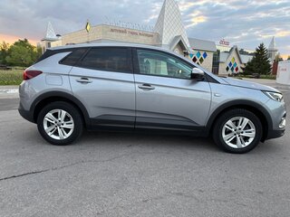 2020 Opel Grandland I (X), серый, 1788000 рублей, вид 2