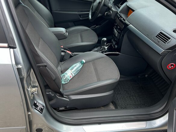 2012 Opel Astra H Рестайлинг, серый, 840000 рублей - вид 8