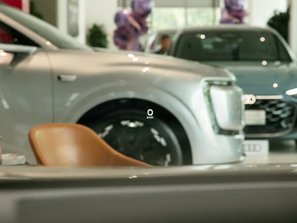 2026 Audi E7X, зелёный, 7980757 рублей - вид 36