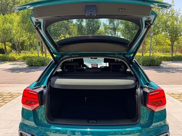 2023 Audi Q2 L 35 TFSI I Рестайлинг, голубой, 2090000 рублей - вид 8