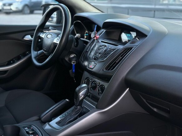 2014 Ford Focus III, чёрный, 499000 рублей - вид 9