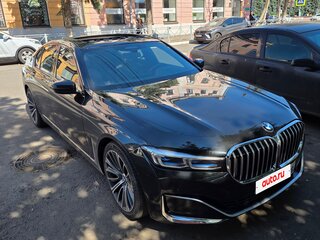 2022 BMW 7 серии 730d xDrive VI (G11/G12) Рестайлинг, чёрный, 7600000 рублей, вид 3