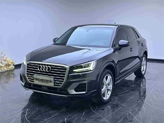 2021 Audi Q2 L I, серый, 1800000 рублей, вид 1
