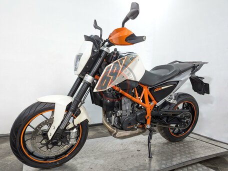 2013 KTM 690 Duke, белый, 389000 рублей, вид 1