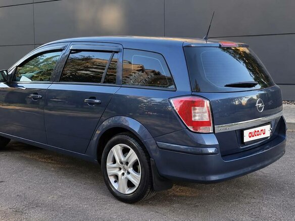 2010 Opel Astra H Рестайлинг, синий, 620000 рублей - вид 3