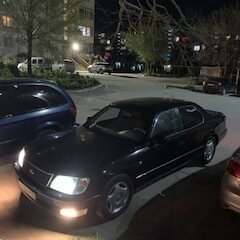 1999 Lexus LS 400 II, чёрный, 2000000 рублей, вид 3