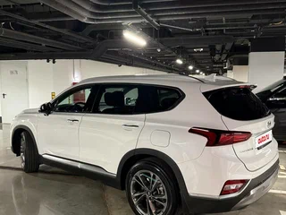 2018 Hyundai Santa Fe IV, белый, 3300000 рублей, вид 2