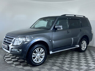 2015 Mitsubishi Pajero IV Рестайлинг 2, серый, 2140000 рублей, вид 1