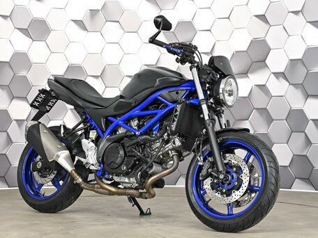 2021 Suzuki SV 650, серый, 639000 рублей, вид 1
