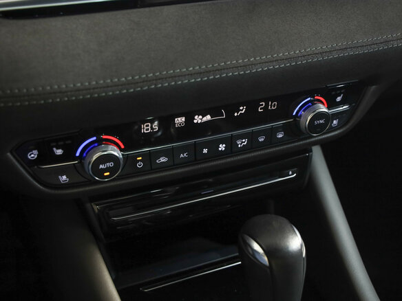 2020 Mazda 6 III (GJ) Рестайлинг 2, красный, 2699777 рублей - вид 17