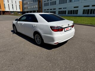 2016 Toyota Camry US Market VII (XV50) Рестайлинг, белый, 2100000 рублей, вид 5
