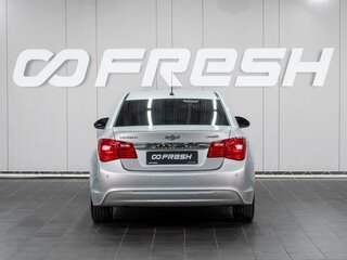 2014 Chevrolet Cruze I Рестайлинг, серебристый, 869000 рублей, вид 4