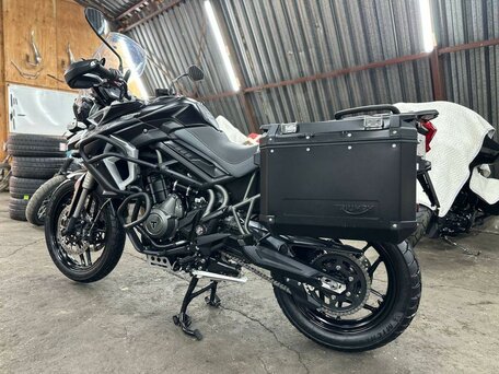 2019 Triumph Tiger 1200, чёрный, 1080000 рублей, вид 5