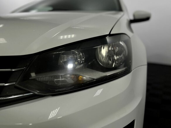2016 Volkswagen Polo V Рестайлинг, белый - вид 17