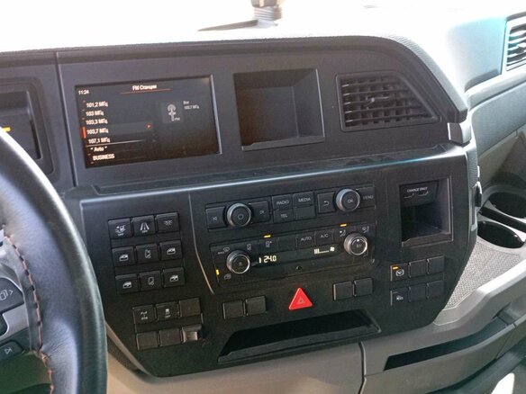 2021 MAN TGX, белый, 6670000 рублей - вид 5