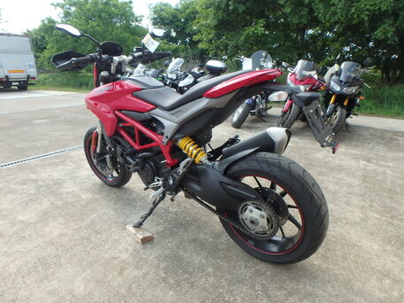2016 Ducati Hypermotard, красный, 700000 рублей, вид 5