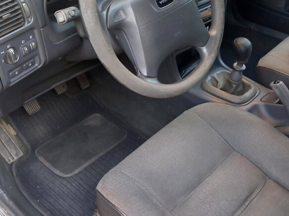 2000 Volvo S40 I Рестайлинг, серебристый, 400000 рублей - вид 6