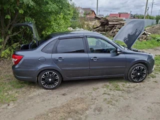 2020 Lada (ВАЗ) Granta I Рестайлинг, серый, 700000 рублей, вид 2