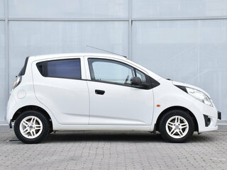 2012 Chevrolet Spark III, белый, 685000 рублей, вид 4
