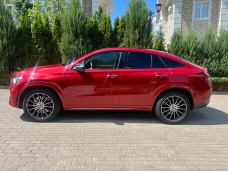 2021 Mercedes-Benz GLE Coupe 350 d II (C167), красный, 7900000 рублей, вид 2
