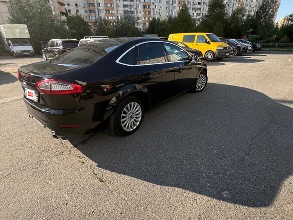 2011 Ford Mondeo IV Рестайлинг, чёрный, 600000 рублей - вид 5