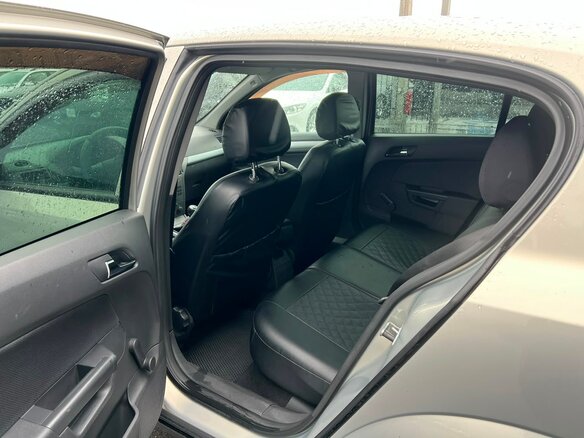 2005 Opel Astra H, серый, 549999 рублей - вид 17