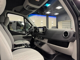2026 Mercedes-Benz Sprinter, чёрный, 29990000 рублей, вид 4