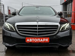 2019 Mercedes-Benz E-Класс 220 d V (W213, S213, C238), чёрный, 3149000 рублей, вид 2