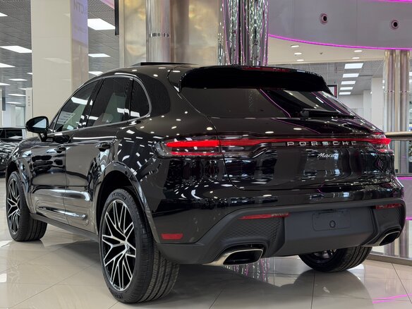 2025 Porsche Macan I Рестайлинг 2, чёрный, 11495000 рублей - вид 14