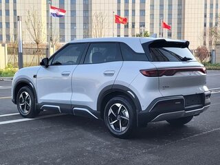 2026 BYD Yuan Up 45.12 kWh, белый, 1733333 рублей, вид 4