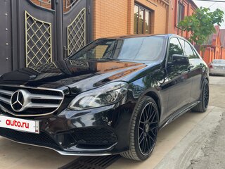 2010 Mercedes-Benz E-Класс 300 IV (W212, S212, C207), чёрный, 1750000 рублей, вид 1