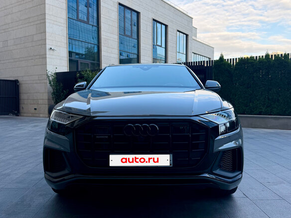 2023 Audi Q8 55 TFSI I (4M) Рестайлинг, серый, 13000000 рублей - вид 5