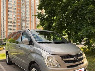 2011 Hyundai Grand Starex I, серый, 1100000 рублей, вид 3