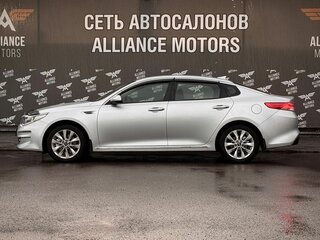 2017 Kia Optima IV, серебристый, 1530000 рублей, вид 4