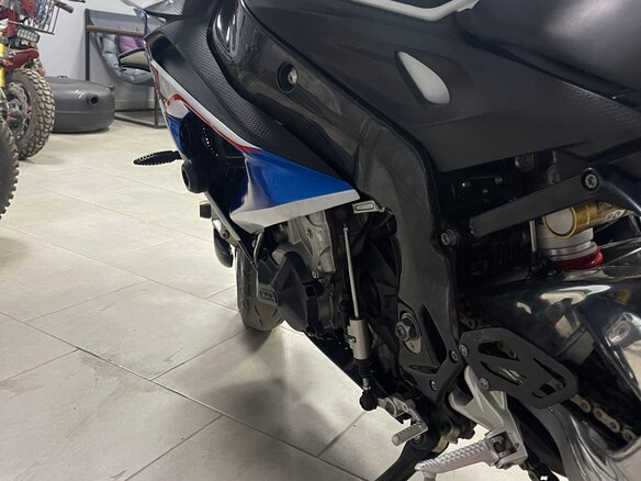 2018 BMW S 1000 RR, синий, 699999 рублей - вид 13