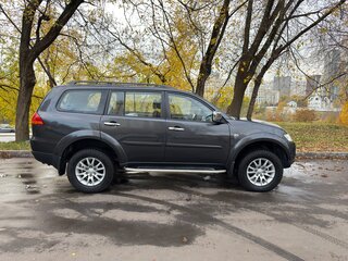 2013 Mitsubishi Pajero Sport II, серый, 1885000 рублей, вид 3