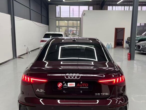 2022 Audi A3 35 TFSI IV (8Y), пурпурный, 2100000 рублей - вид 5