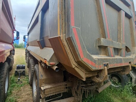 2023 Sinotruk Sitrak C7H, красный, 6900000 рублей, вид 4