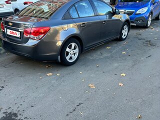2010 Chevrolet Cruze I, серый, 630000 рублей, вид 2