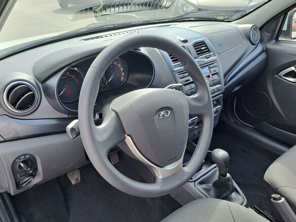 2026 Lada (ВАЗ) Granta I Рестайлинг, белый, 1152900 рублей - вид 11