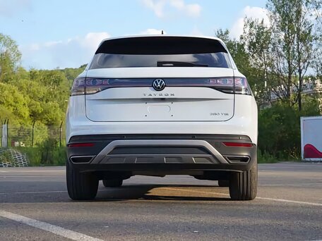 2023 Volkswagen Tayron I Рестайлинг, белый, 2410000 рублей, вид 5