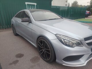 2014 Mercedes-Benz E-Класс 200 IV (W212, S212, C207) Рестайлинг, серебристый, 1590000 рублей, вид 2